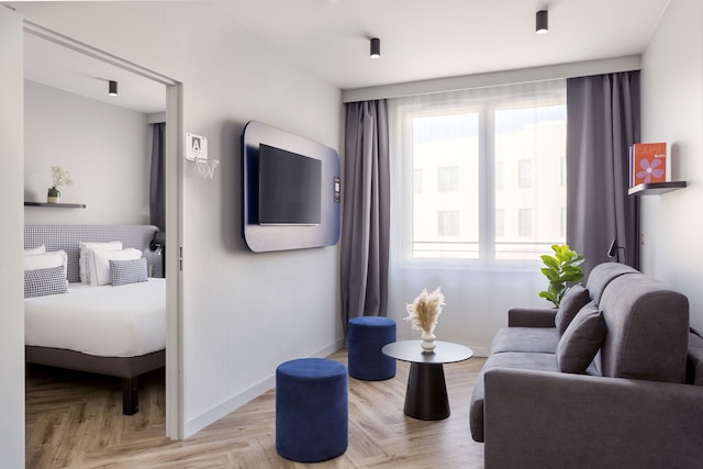 アパルトシティ パリコレクション パリ ロッシー CDG エアポート