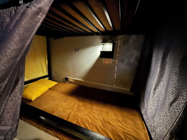 ホステル バイ ズー ファミリー