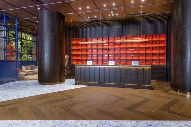 アシュリー・トゥグ・タニ・メンテング