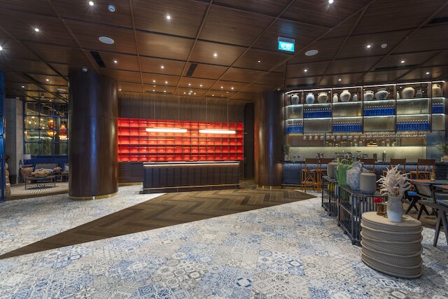 アシュリー・トゥグ・タニ・メンテング