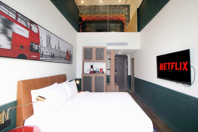 アシュリー・トゥグ・タニ・メンテング