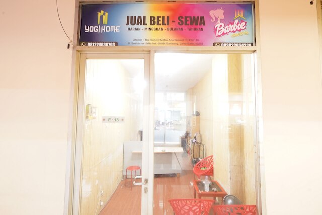 OYO 93547 メトロスイーツアパートメント バービーホームステイ