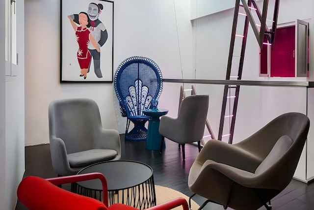 ハイ・ホテル・ブギス