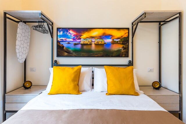 ナポリ中央駅アパート＆スイーツ