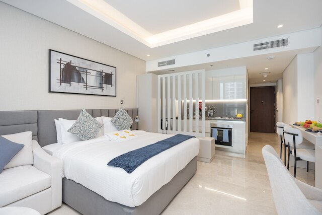 スターリング・イースト ニア ドバイ モール ブルジュハリファ