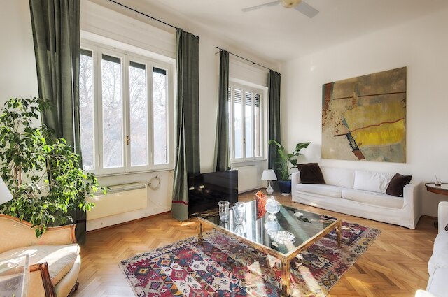 ポポロ スクエア ラグジュアリー ツーベッドルーム アパートメント