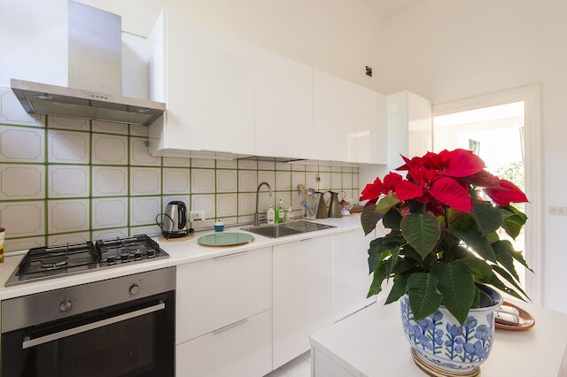 ポポロ スクエア ラグジュアリー ツーベッドルーム アパートメント