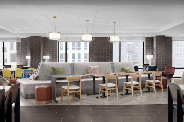 ホーム2スイーツ・バイ・ヒルトン・フォールズ・チャーチ