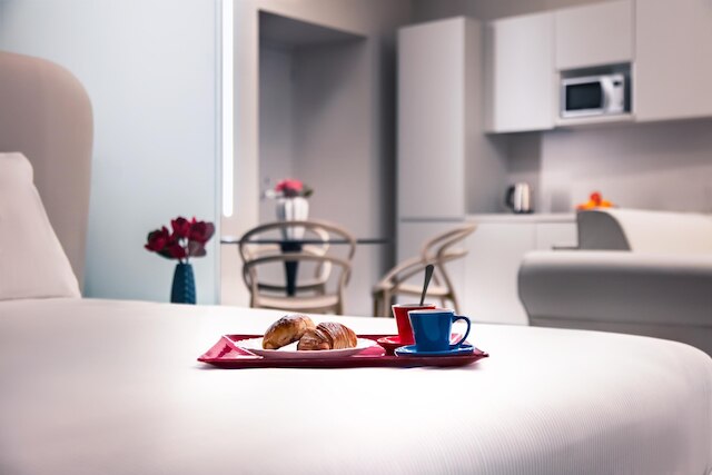 レディーローズ・プレステージ・スイート