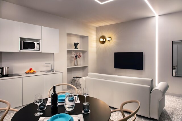 レディーローズ・プレステージ・スイート