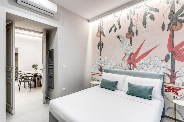 ネープルスのグレーダイヤモンド