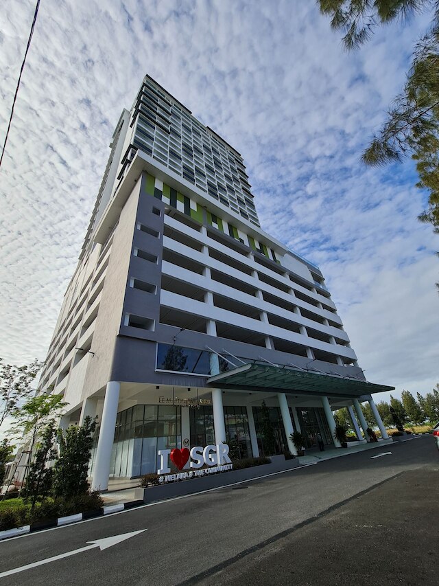 ザ・スイーツSGRメラカ