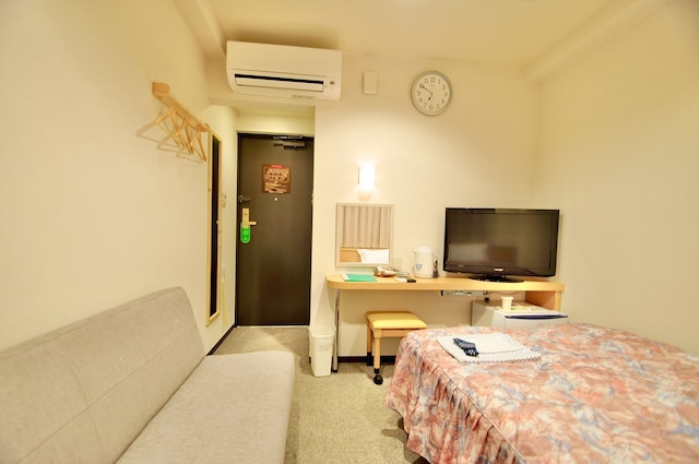 広島駅前ユニバーサルホテル新幹線口右