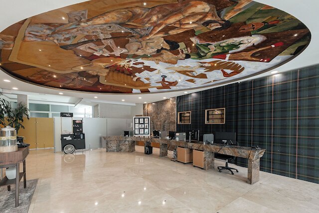 コヨアカン近くの混合部屋のベッド