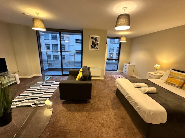 ドリーム アパートメンツ アデルフィ ワーフ