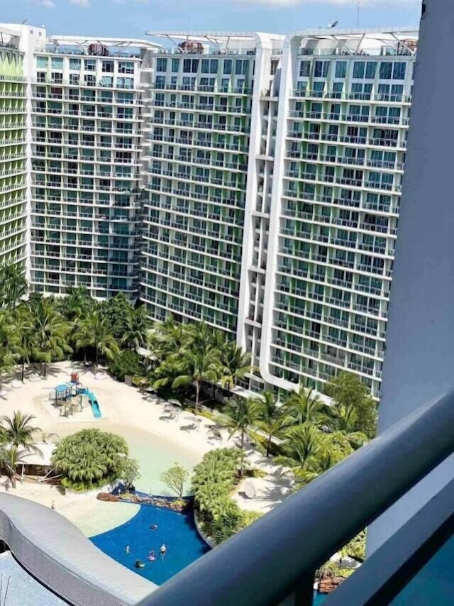 アズレビーイアン