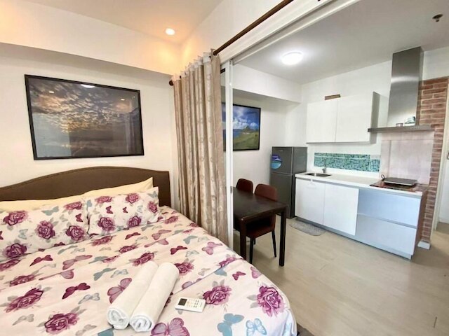 アズレビーイアン