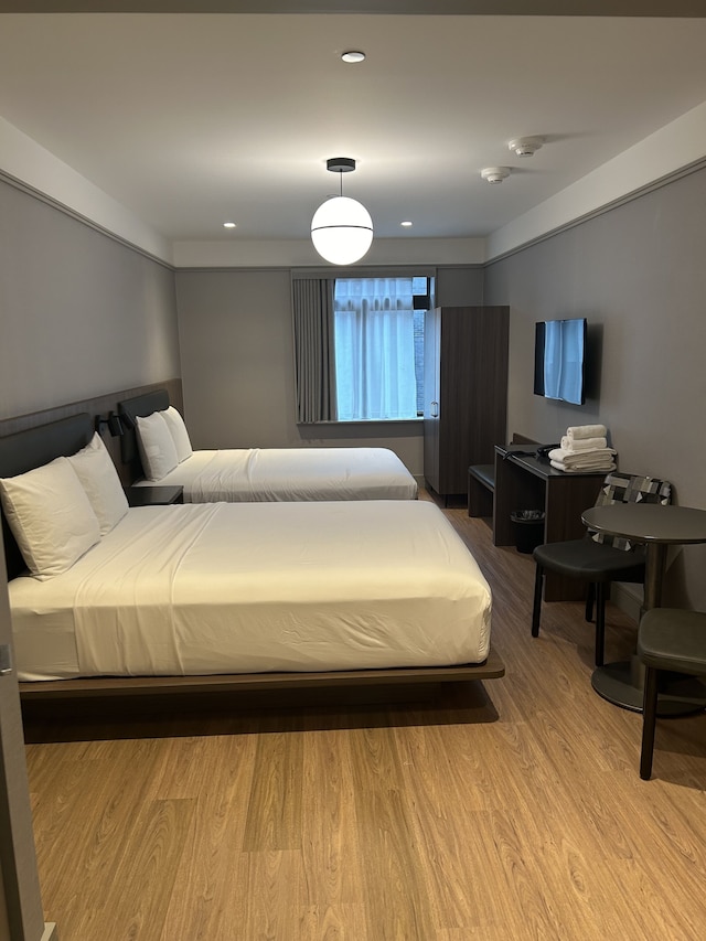 メルローズホテル