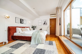 ラヴィッシュ アンド シック デュプレックスアパートメント フォー ファミリーズ アンド カップルズ