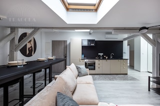 アパートメントブルーブラッド