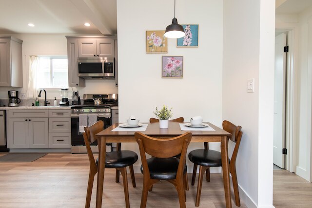 美しいハウス イン アトウォーターヴィレッジ