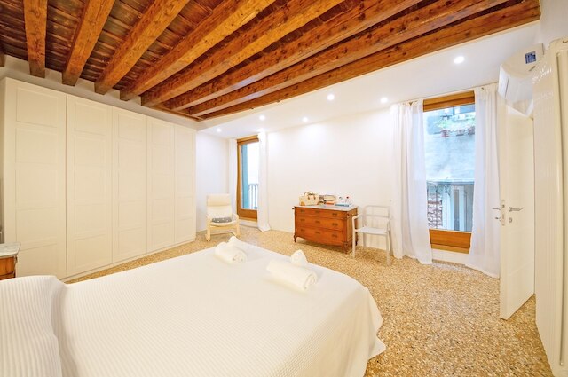 ドルチェヴィータ アパートメンツ N. 479