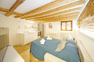 ドルチェヴィータ アパートメンツ N. 506