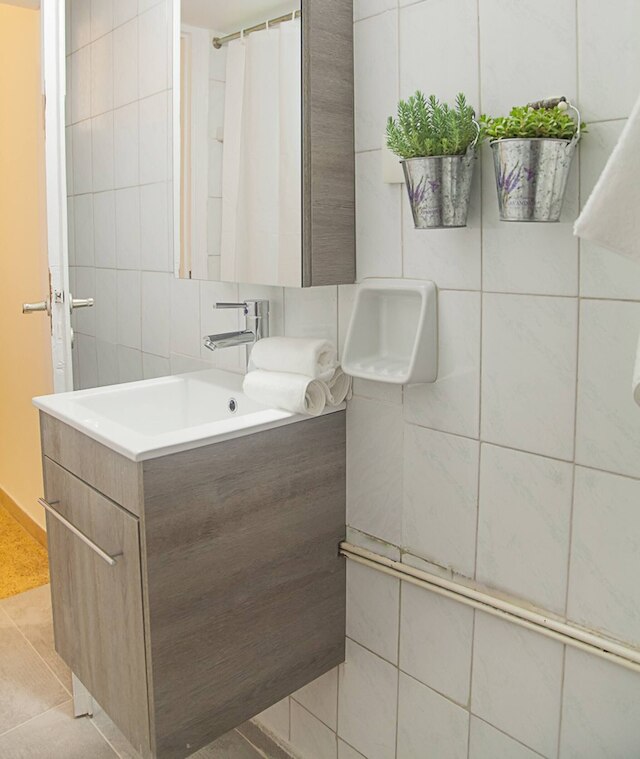 フィオニア イン ガジ - アテネス センター アパートメント フリー WiFi