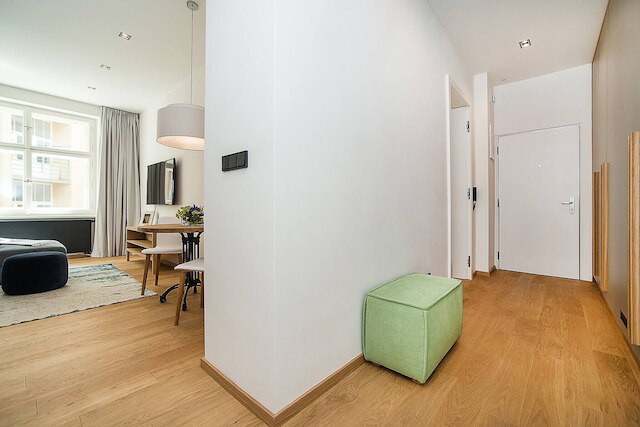 チャーミング アパートメント イン フェイマス エリア