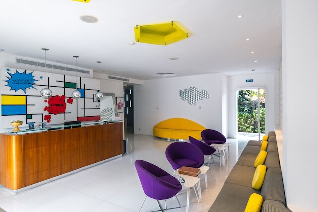 ルナ 2 スミニャック バイ プレミア ホスピタリティ アジア