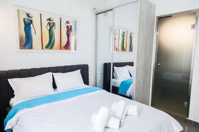 アテネドーム-アパートメンツバイリブアンドトラベル