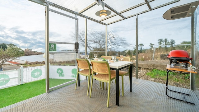 Jeju Dangdangi Dog Pension Black