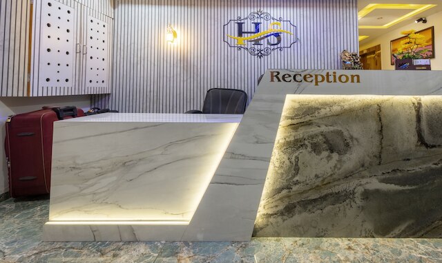 イッツィ ホテルズ シグネチャー、ネルーナガー