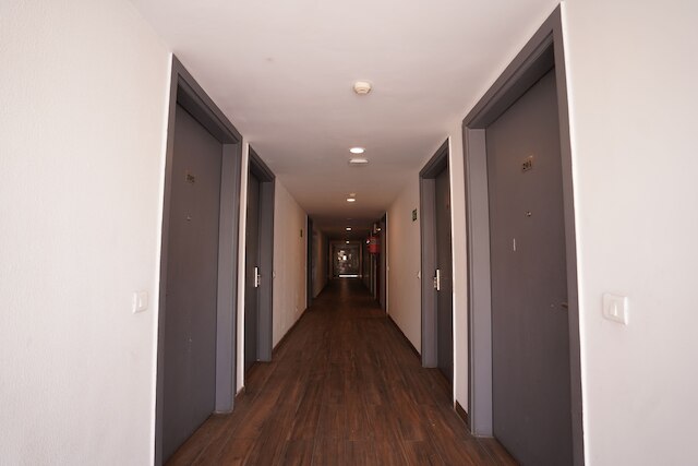 ホテル・ライフ・コーポレート・スイーツ - キルティ・ナガー