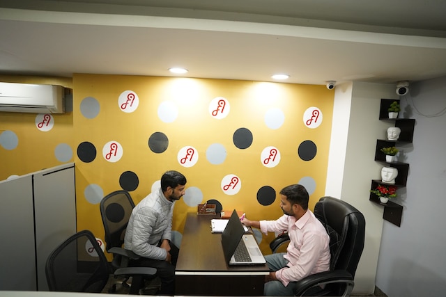 ホテル・ライフ・コーポレート・スイーツ - キルティ・ナガー