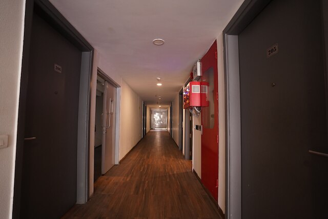 ホテル・ライフ・コーポレート・スイーツ - キルティ・ナガー