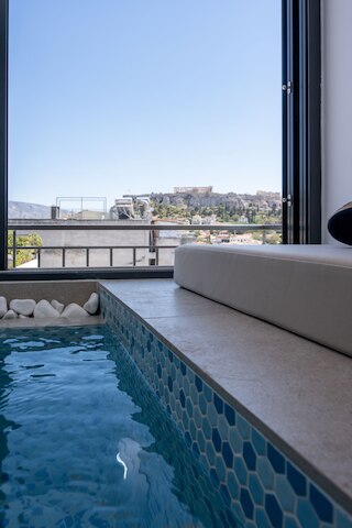 ハート・オブ・アテネズ・アパートメンツ