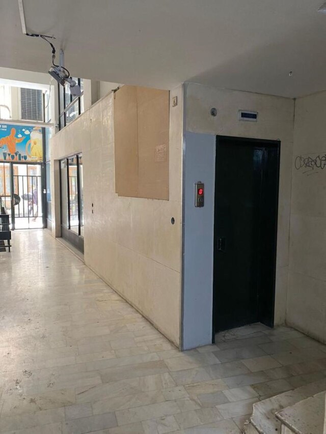 ハート・オブ・アテネズ・アパートメンツ