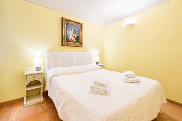 イル ニド ディ サンタ クローチェ バイ メガ