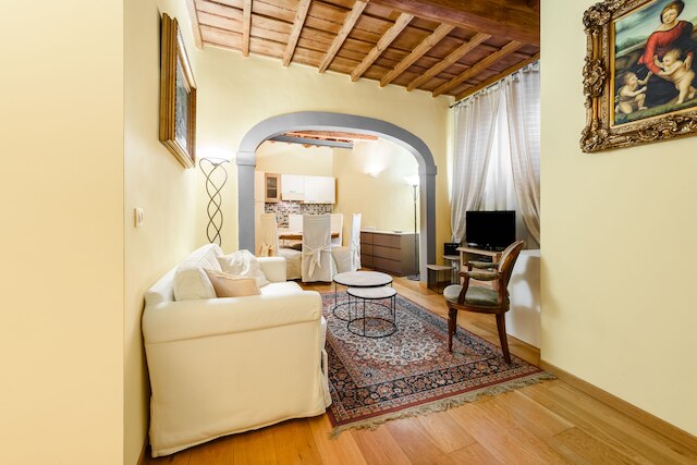 イル ニド ディ サンタ クローチェ バイ メガ