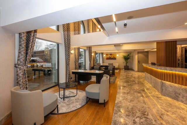 ベイバーホテル