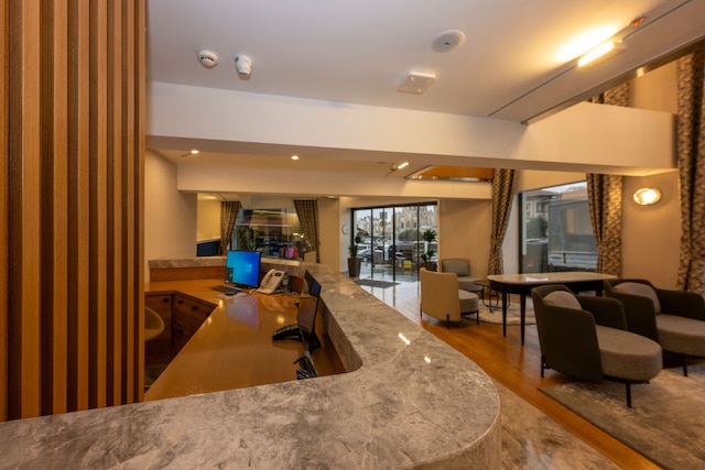 ベイバーホテル