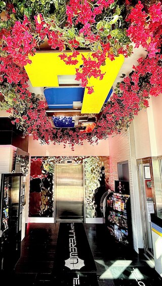 アンブレラ・ホテル