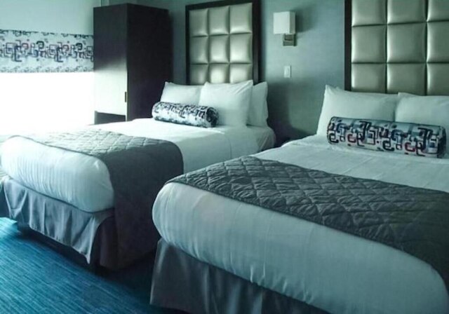 アンブレラ・ホテル