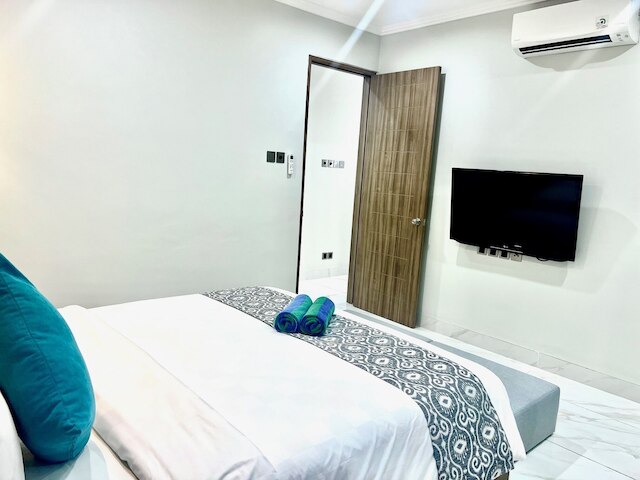 ザ ベイ サンフラワー アパートメント