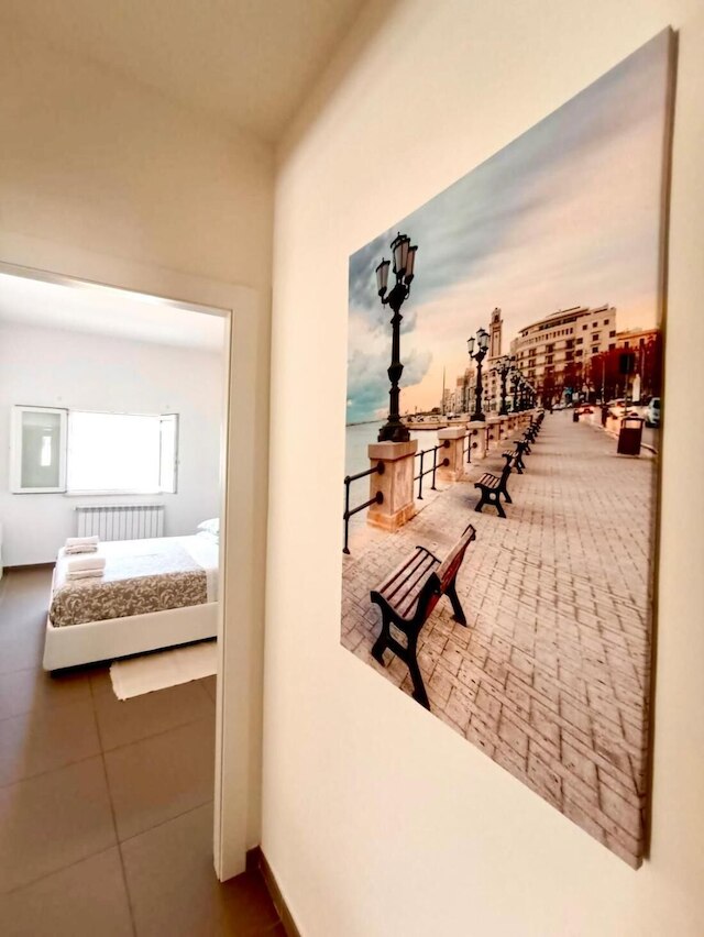 ヴィラ・ローラ、完成した現代的な家具、都市のグリーンオアシス