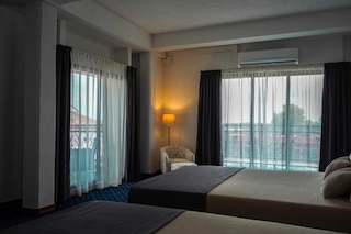 ロイヤル ブリーズ ホテル NV