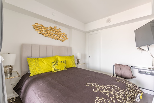 チャーミングヨークビルコンド