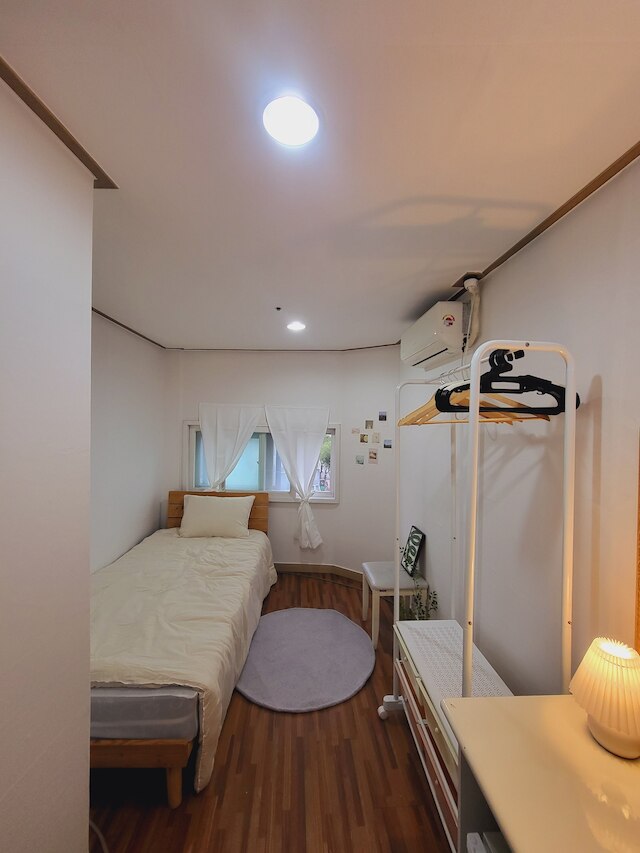 2U HOSTEL & GUEST HOUSE