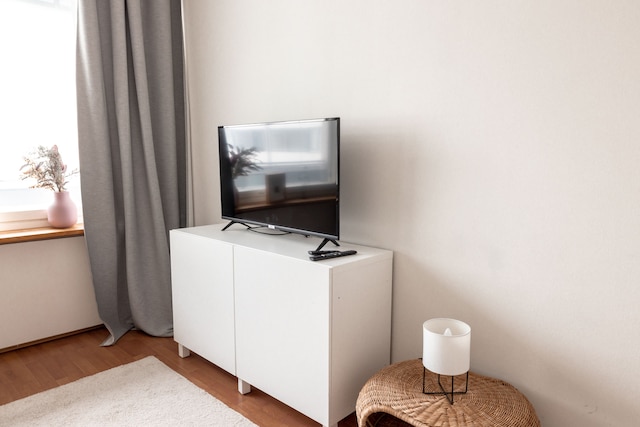 2ndhomes コージー1BRアパートメントウィズバルコニー